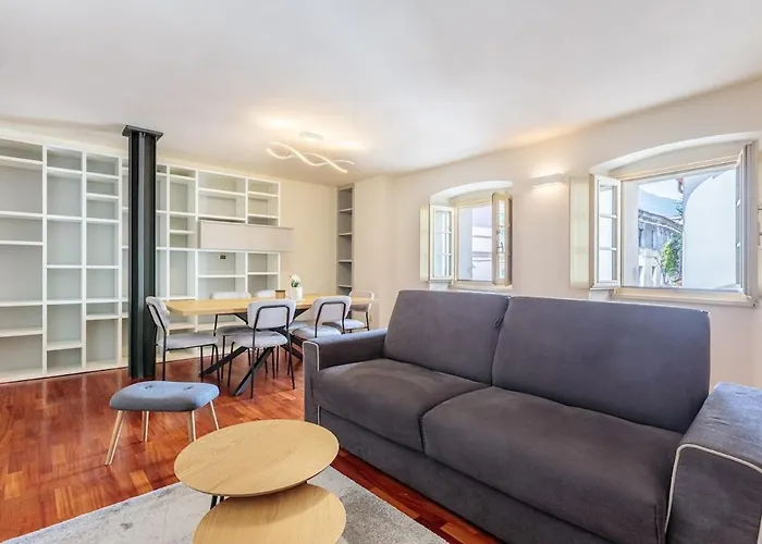 Ancien Bazar * アオスタ